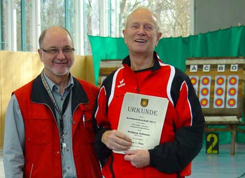 v.l.n.r. Manfred Fried, Wolfgang Bußmann, Kreismeister 2012 beim Bogenschießen